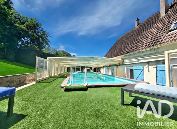 Maison à vendre 9 pièces 251 m² Seraincourt