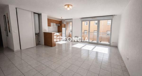 À vendre Appartement 3 pièces 72.32 m² - Marseille 13003