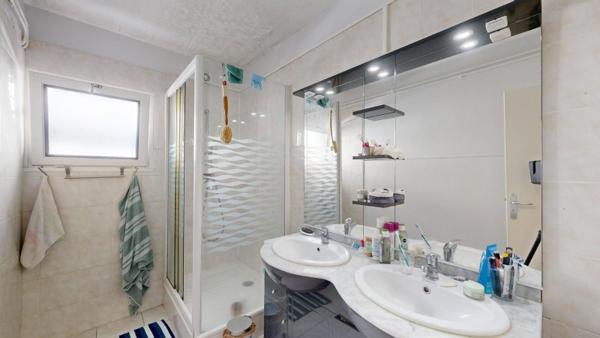 Vente / Appartement T4 à Pau (64000)