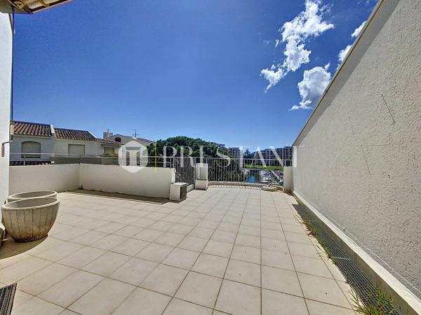 Exclusivité – Appartement 4 pièces toit terrasse dans résidence avec piscine, au coeur de la marina, MANDELIEU LA NAPOULE