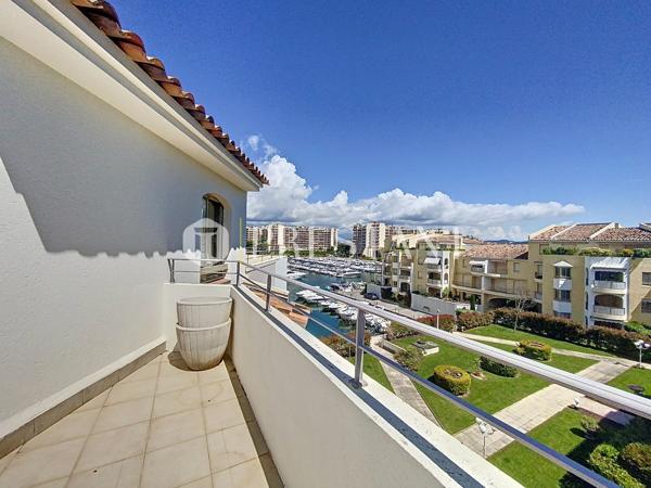 Exclusivité – Appartement 4 pièces toit terrasse dans résidence avec piscine, au coeur de la marina, MANDELIEU LA NAPOULE