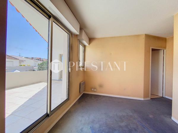 Exclusivité – Appartement 4 pièces toit terrasse dans résidence avec piscine, au coeur de la marina, MANDELIEU LA NAPOULE