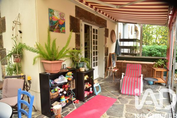 Maison à vendre 7 pièces 212 m² Le Faouët