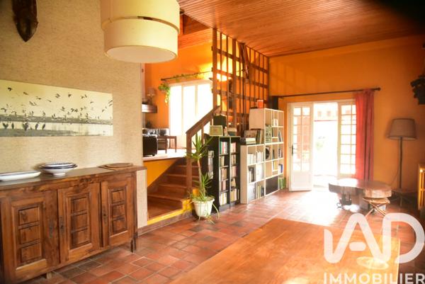 Maison à vendre 7 pièces 212 m² Le Faouët