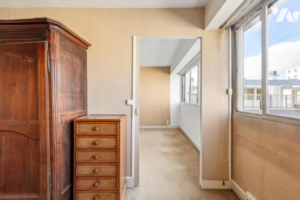 Appartement plein ciel à rénover de 46,8m²