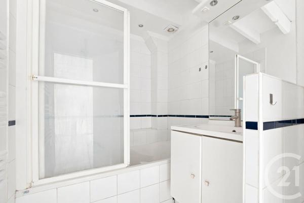 Appartement F2 à vendre  2 pièces - 35,30 m 2   PARIS  - 75011