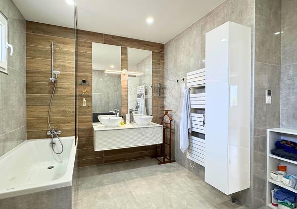 Maison 4 chambre(s) à vendre - Marignier, Haute-Savoie - 74