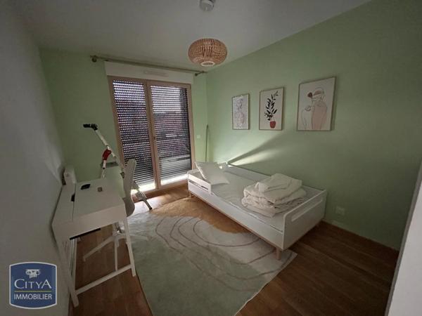 Appartement à louer 4 pièces 89m²