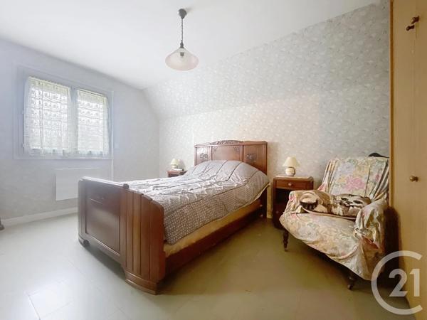 Maison à vendre  6 pièces - 100 m 2   ST GERMAIN LAVAL  - 77
