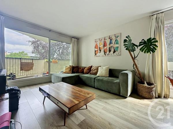 Appartement F3 à vendre  3 pièces - 64,86 m 2   LE CHESNAY  - 78