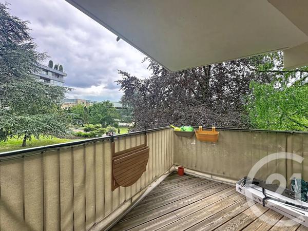 Appartement F3 à vendre  3 pièces - 64,86 m 2   LE CHESNAY  - 78
