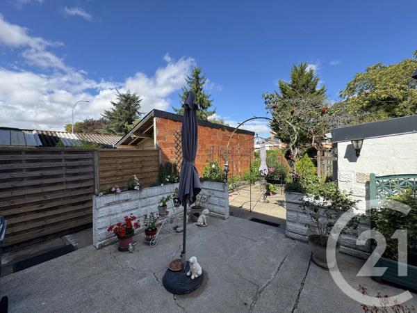 Maison à vendre  4 pièces - 121,40 m 2   CHATEAUROUX  - 36