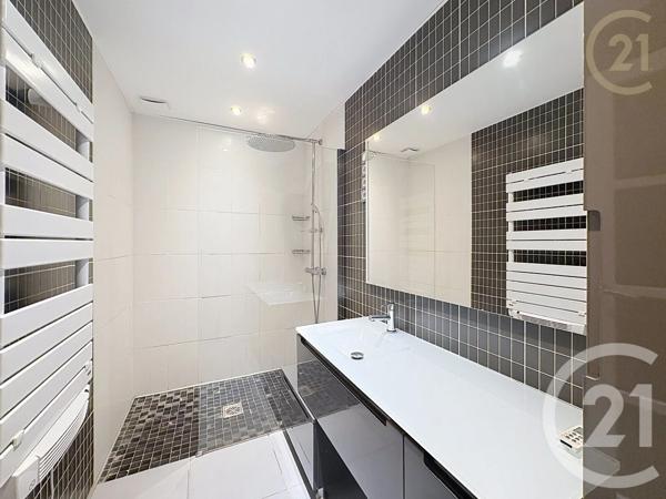 Maison à vendre  8 pièces - 176,55 m 2   THOMERY  - 77