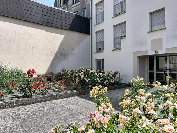 Appartement F2 à vendre  2 pièces - 51 m 2   CHARTRES  - 28