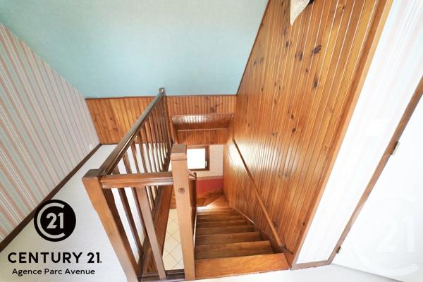 Maison à vendre  5 pièces - 114,93 m 2   BUSSY ST GEORGES  - 77