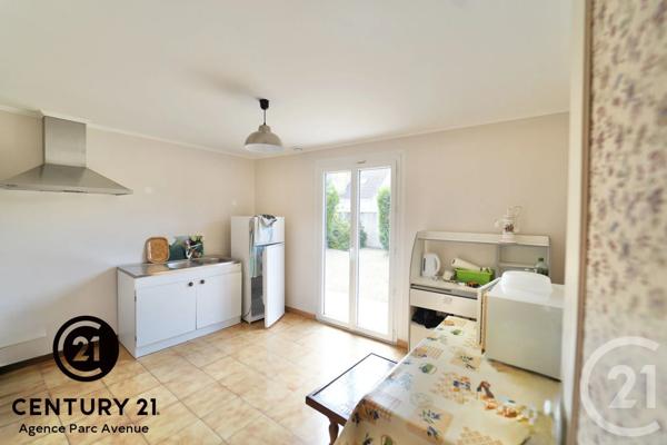 Maison à vendre  5 pièces - 114,93 m 2   BUSSY ST GEORGES  - 77
