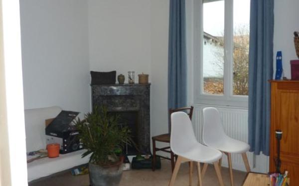 Maison à louer    3 pièces •  Saint-Astier