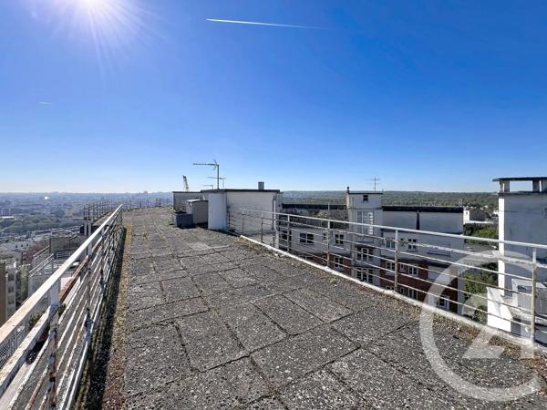 Terrain à vendre  310 m 2   ST CLOUD  - 92