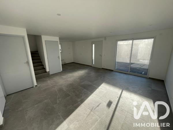 Maison à vendre 8 pièces 174 m² Saint-Avre