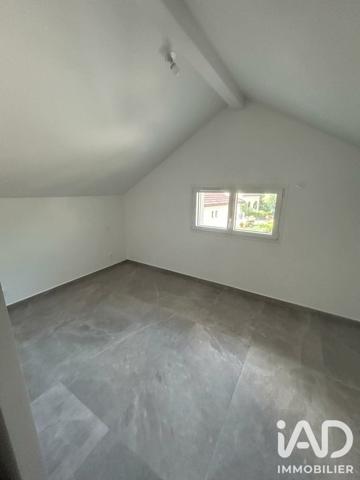 Maison à vendre 8 pièces 174 m² Saint-Avre