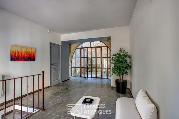 Appartement de charme avec cour extérieure en plein coeur de vilage