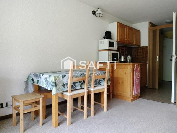 Studio de 27m² avec terrasse et casier à ski