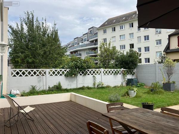 Maison à louer à Rennes en Ille-et-Vilaine (35000), ref : 1410