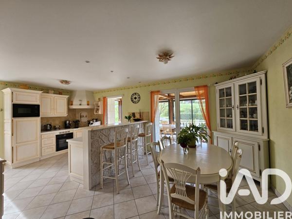 Maison à vendre 9 pièces 326 m² Montval-sur-Loir