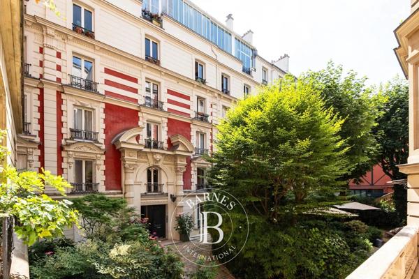 Paris 18ème, Appartement 1 Chambre -  47 m² à vendre