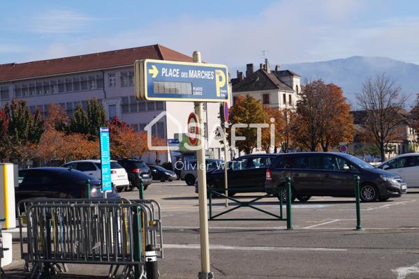 Vente Murs Commerciaux - Emplacement de 1er choix à Annemasse