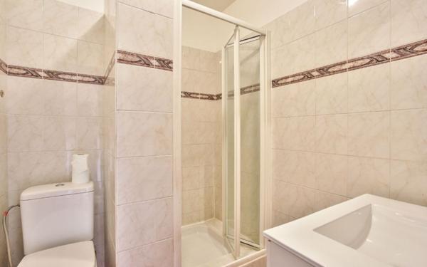 Appartement à louer    1 pièce • 30,20 m2 Mandelieu-la-Napoule