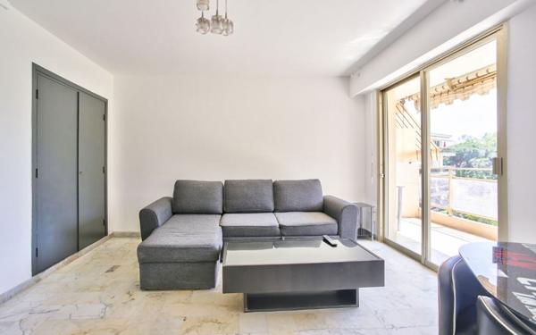 Appartement à louer    1 pièce • 30,20 m2 Mandelieu-la-Napoule