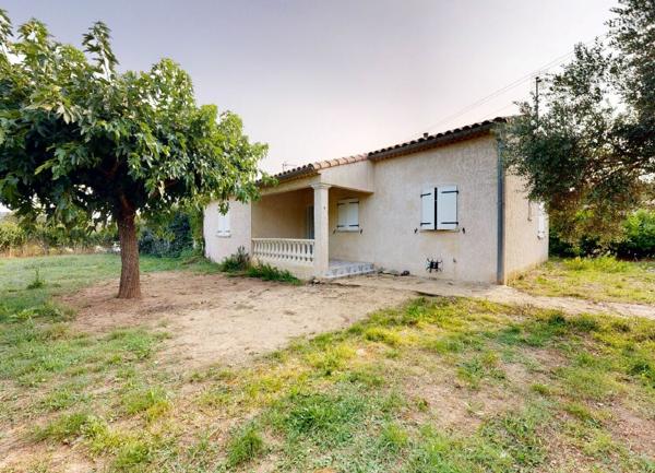 Maison à vendre    3 pièces •  Vallon-Pont-d'Arc