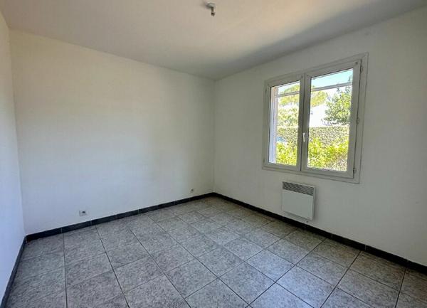 Maison à vendre    3 pièces •  Vallon-Pont-d'Arc