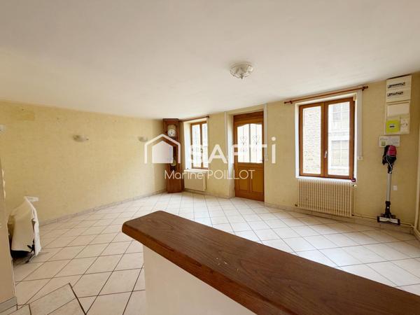 MAISON D'HABITATION 3 CHAMBRES, 30 MINUTES BEAUNE, 40 MINUTES CHALON SUR SAONE, 50 MINUTES DIJON