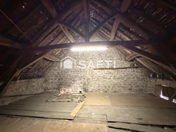 MAISON D'HABITATION 3 CHAMBRES, 30 MINUTES BEAUNE, 40 MINUTES CHALON SUR SAONE, 50 MINUTES DIJON