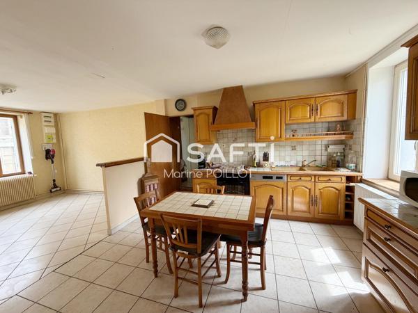 MAISON D'HABITATION 3 CHAMBRES, 30 MINUTES BEAUNE, 40 MINUTES CHALON SUR SAONE, 50 MINUTES DIJON