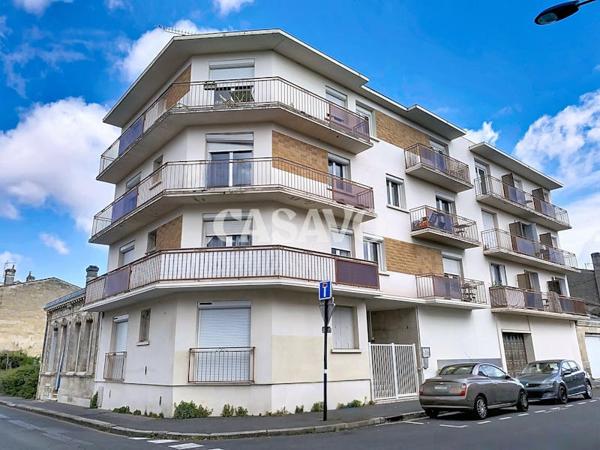 Vente Appartement 2 pièces de 41m² - 33800 Bordeaux