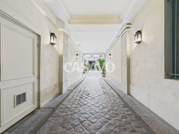 Vente Appartement 5 pièces de 111m² - 75003 Paris