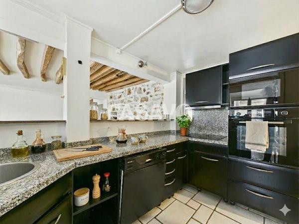 Vente Appartement 5 pièces de 111m² - 75003 Paris