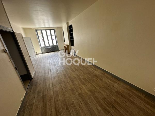 LOCATION : maison F3 (126 m²) à CHATEAUDUN