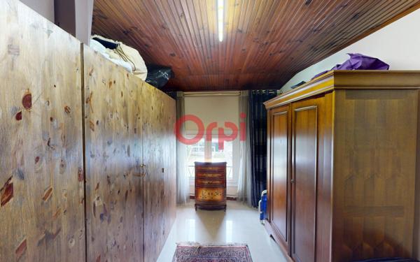 Maison à vendre    5 pièces • 142,89 m2 Montfermeil