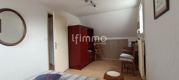 Maison 4 chambres + bureau + jardin en impasse