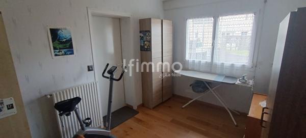 Maison 4 chambres + bureau + jardin en impasse