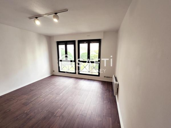 Studio élégant et sécurisé, au cœur de ville