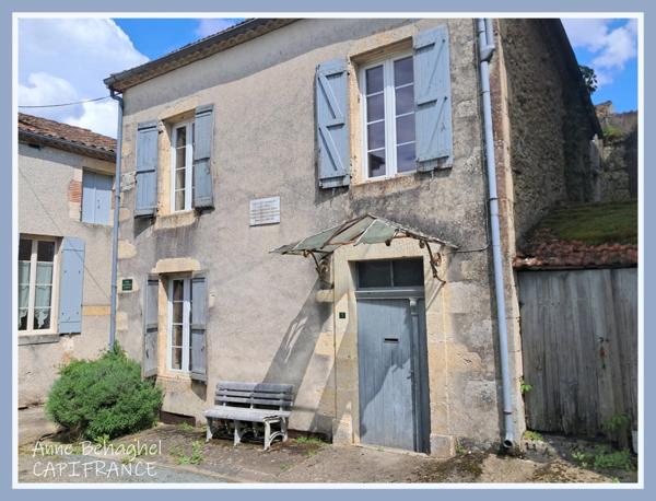 Lamontjoie Maison de village à vendre 196m2,à terminer de rénover