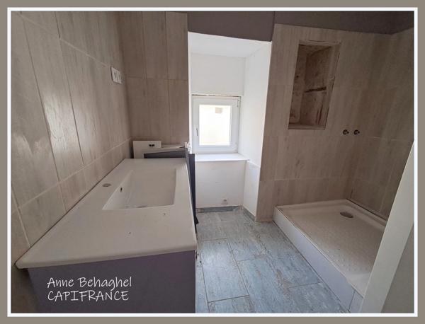 Lamontjoie Maison de village à vendre 196m2,à terminer de rénover