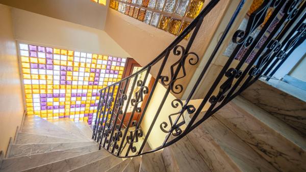 Immeuble ancien hôtel 600 m² + terrain à bâtir 1 909 m² – potentiel division – Denguin