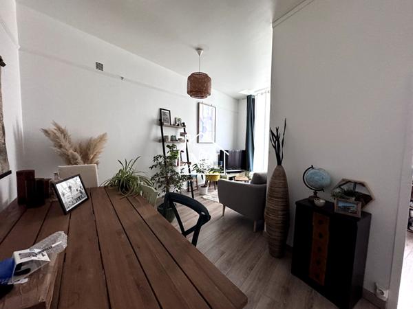 À LOUER Appartement T2 49,31 m2 Centre-ville LAVAL