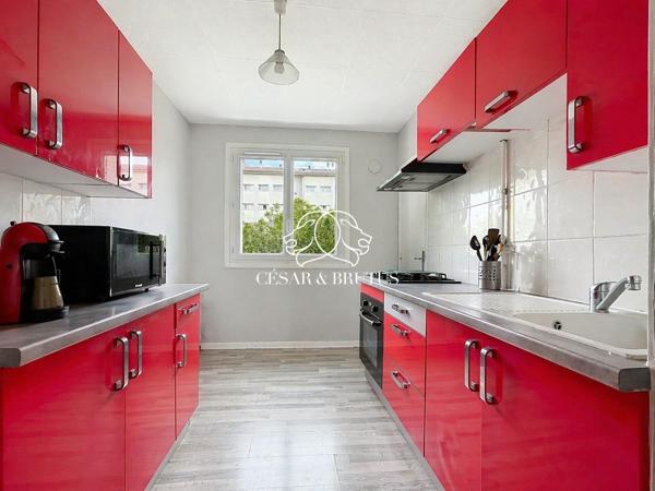 PONT-EVEQUE CENTRE – T3 – 58m² – GARAGE ET CAVE